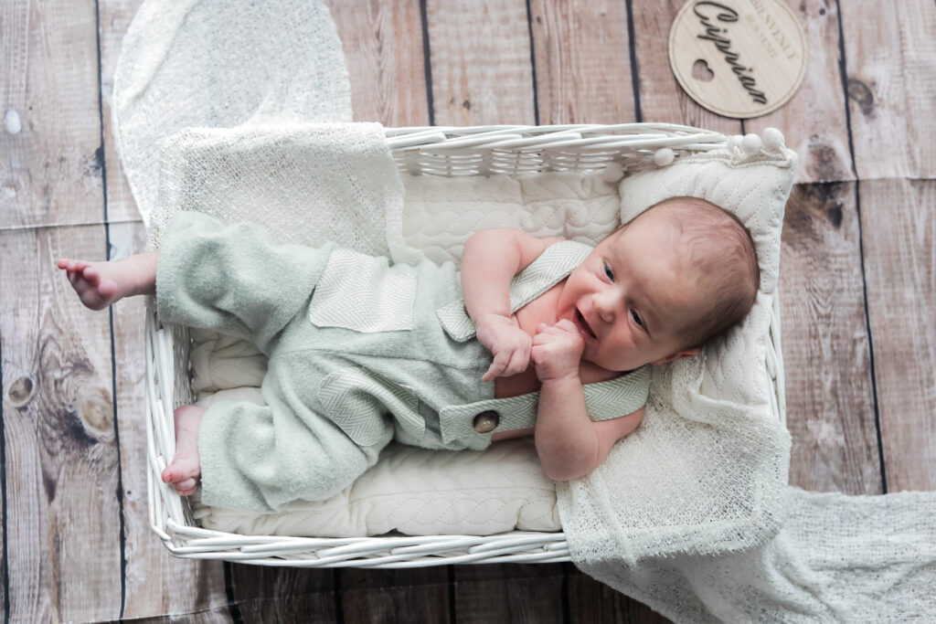 bébé , séance naissance , shooting , maternité , lisa sanchez photographe 